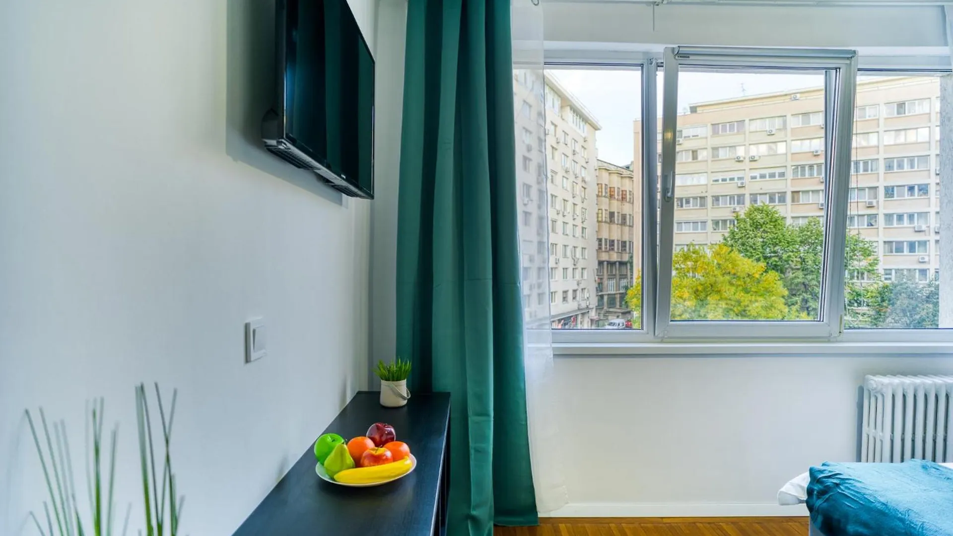 Hacienda Royal Palace - Central Designer Apartment Бухарест