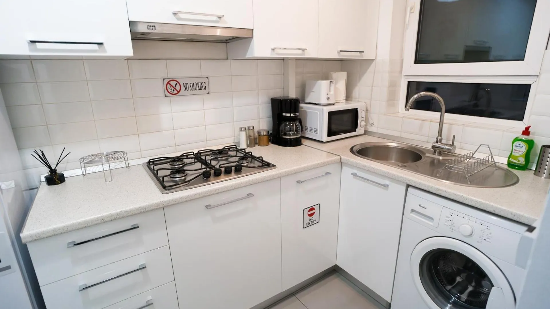 Hacienda Royal Palace - Central Designer Apartment Bükreş