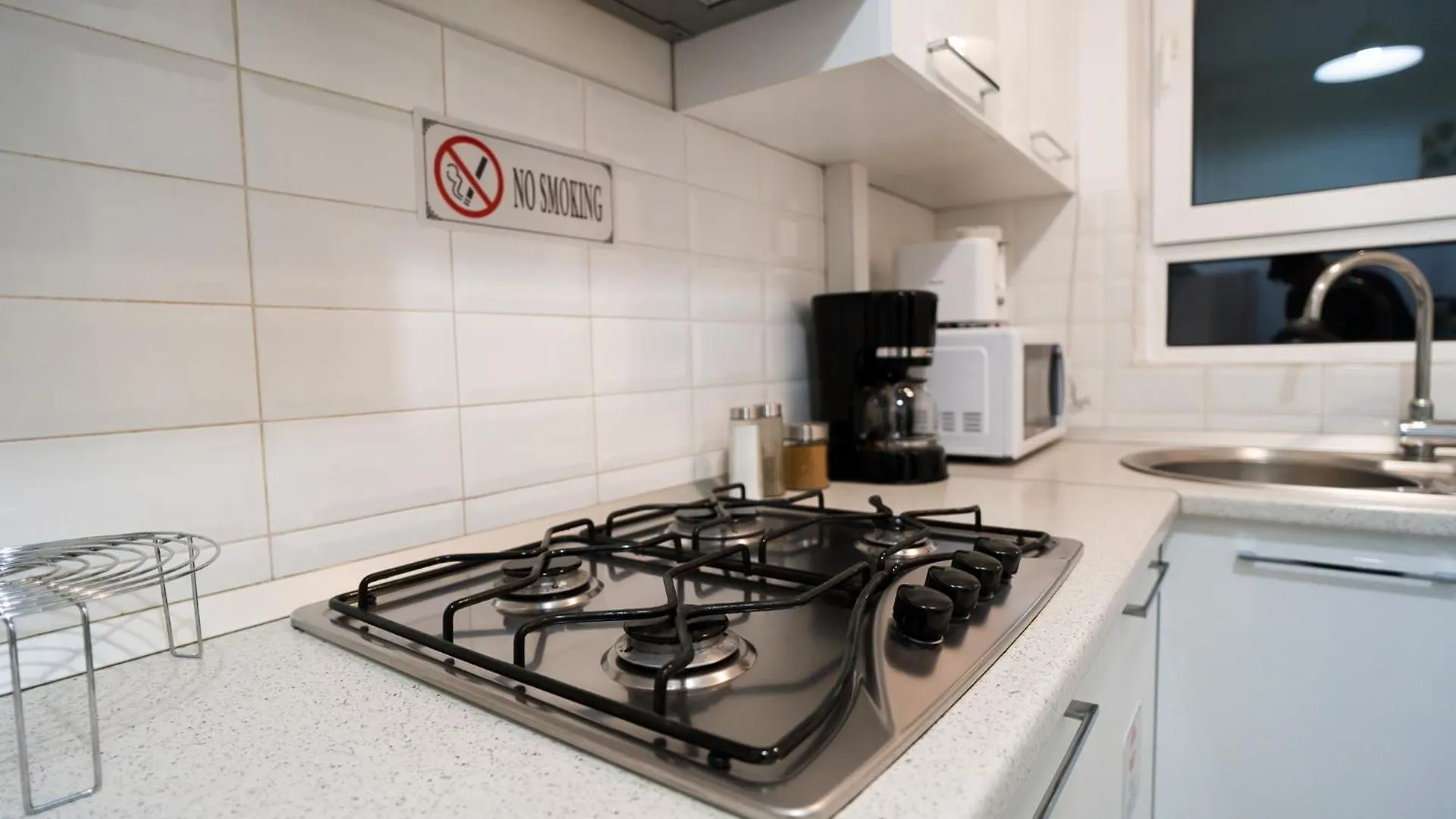 Hacienda Royal Palace - Central Designer Apartment Бухарест