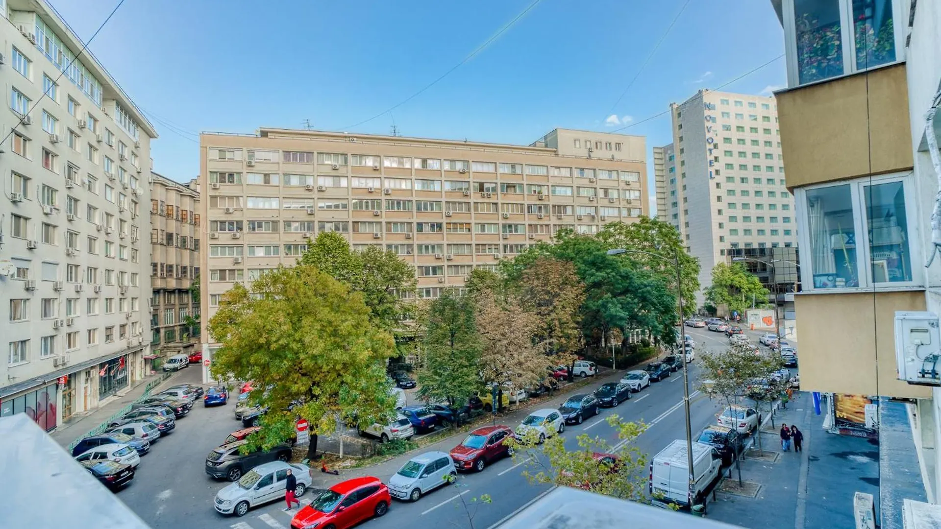 Hacienda Royal Palace - Central Designer Apartment Бухарест Румыния