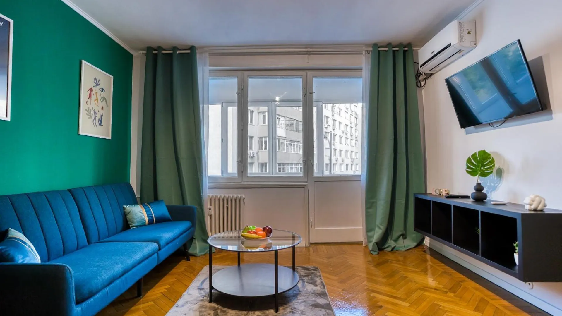 Hacienda Royal Palace - Central Designer Apartment Bükreş