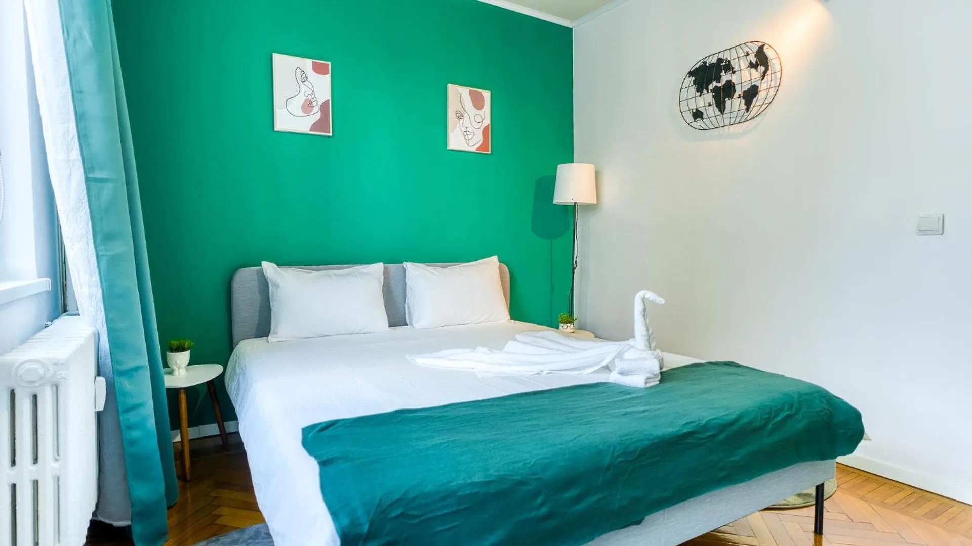 Hacienda Royal Palace - Central Designer Apartment Bükreş